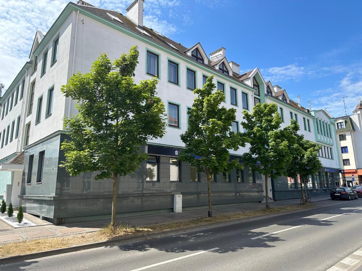 Przy Deptaku Apartment *