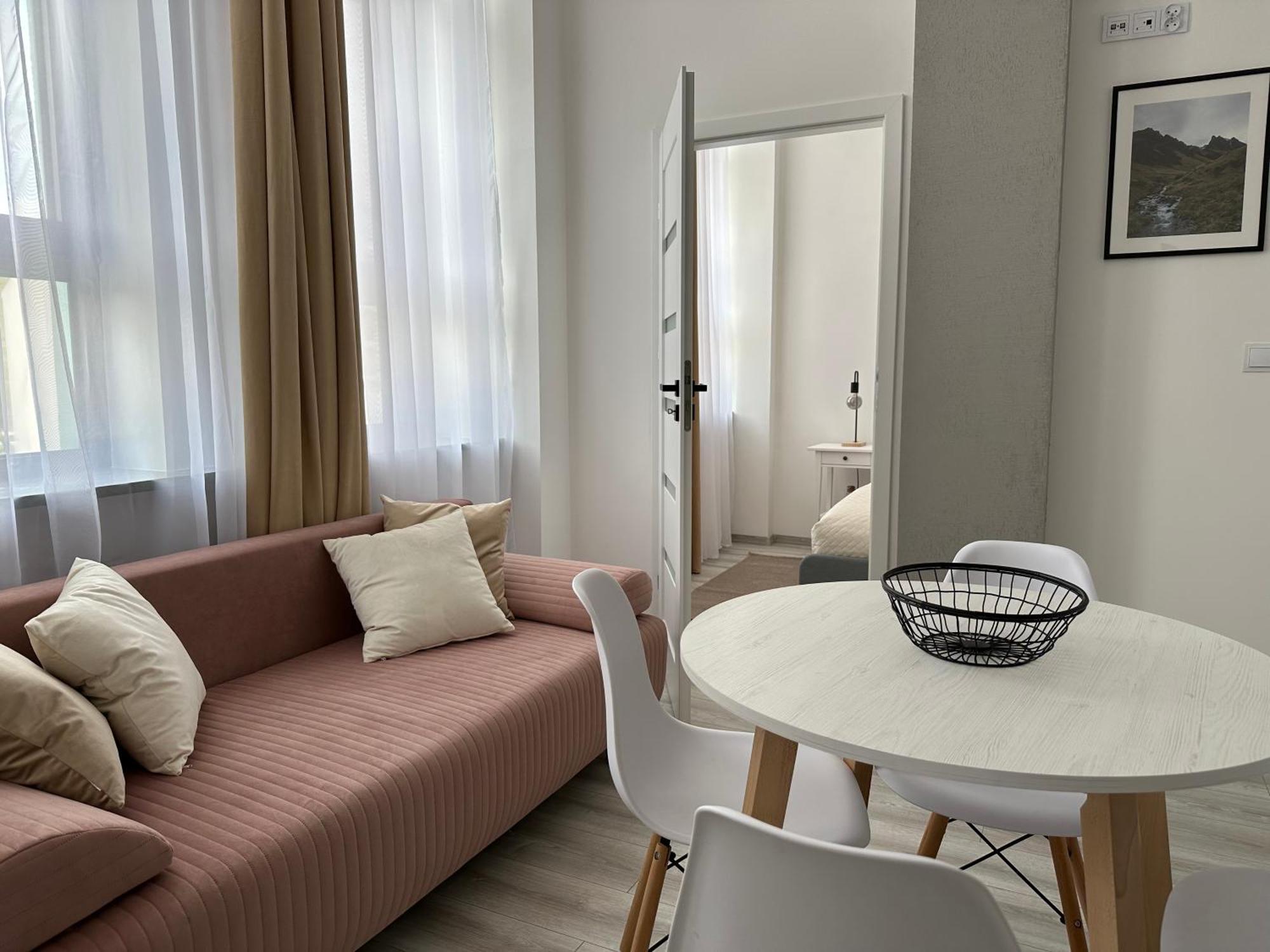 Przy Deptaku Apartment *